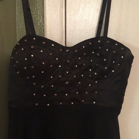 Black dress with beaded top - Picture 2 of 7